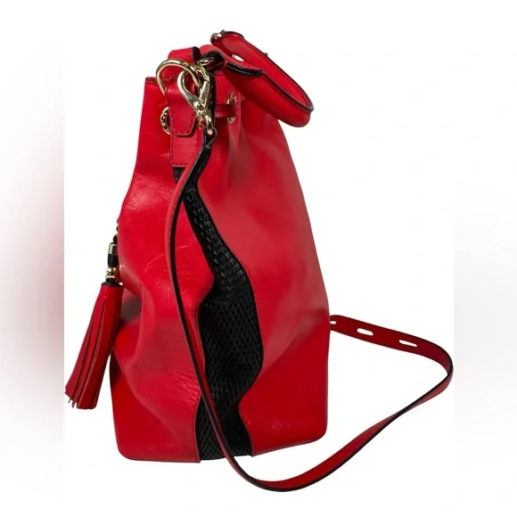 HENRI BENDEL Two Way Leather Bucket Bag - EUC - Picture 5 of 7